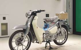 HONDA C125 SUPER CUB JA71