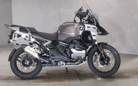BMW R1300GS Adventure ASA 2025 0M31