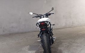 TRIUMPH STREET TRIPLE 2017 TTL116