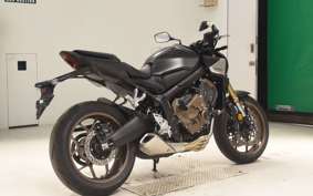 HONDA CB650R E-Clutch 2018 RH17