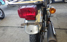 YAMAHA YB125SP