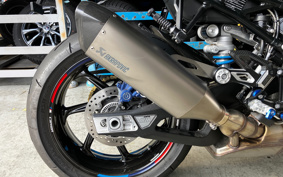 BMW M1000R 2023 0E81
