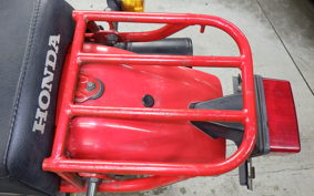 HONDA XL250R PARIS-DAKAR  2010 MD03