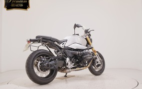 BMW R NINE T 2023