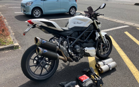 DUCATI STREET FIGHTER 2010 ZDMF100AA9B