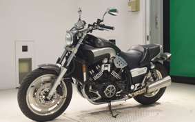 YAMAHA VMAX 2001