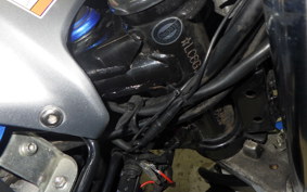 SUZUKI GSR250S