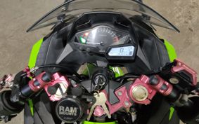 KAWASAKI NINJA 250 EX250L