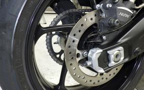 TRIUMPH TRIDENT 660 2023