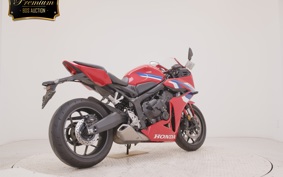 HONDA CBR650R E-Clutch 2025 RH17