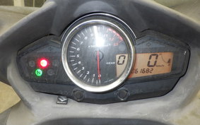 SUZUKI GSR250S