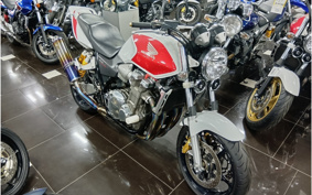 HONDA CB1300SF SUPER FOUR 2003 SC54