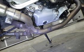 DUCATI MONSTER 400 IE 2005
