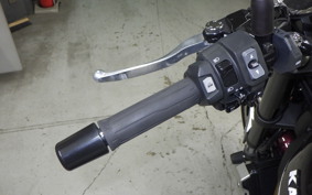 KAWASAKI Z900RS 2025 ZR900K