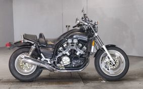 YAMAHA VMAX 2WFC