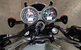 TRIUMPH BONNEVILLE T100 2023 DAD70G