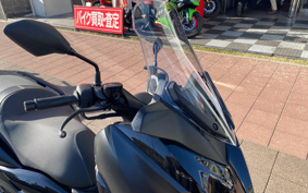 YAMAHA X-MAX SG70J