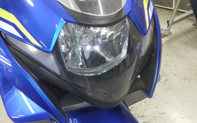 SUZUKI GSX250RA 2017