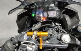 YAMAHA YZF-R25 RG10J