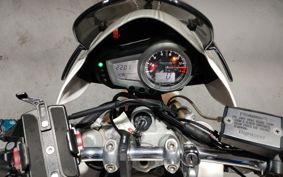 TRIUMPH STREET TRIPLE 2009 TMD406