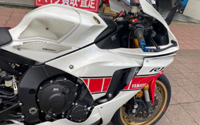 YAMAHA YZF-R1 2022 RN65J