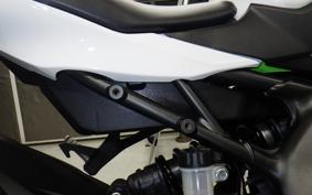 KAWASAKI ZX-25R ZX250E