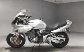 SUZUKI BANDIT1200S GV77A