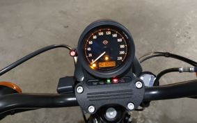 HARLEY XL883N 2016 LE2