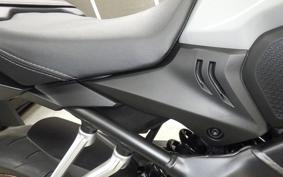 HONDA CB650R E-Clutch 2026 RH17