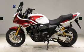 HONDA CB1300SB SUPER BOLDOR SP 2025