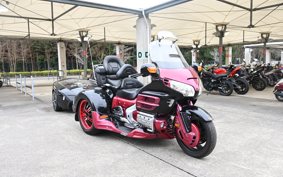 HONDA GL 1800 GOLD WING  TRIKE 2002