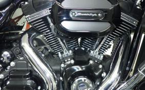 HARLEY FLHXSE 1800CVO 2015