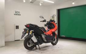 HONDA ADV150
