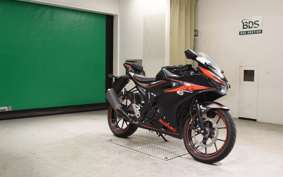 SUZUKI GSX-R125 2018 DL33B