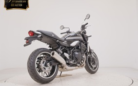 KAWASAKI Z900RS 2025 ZR900K