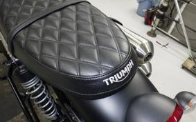 TRIUMPH SCRAMBLER 900 2023