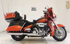 HARLEY FLHTCUSE 1800CVO 2013