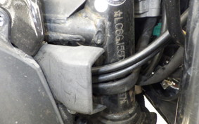 SUZUKI GSR250