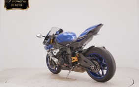 YAMAHA YZF-R1 2019