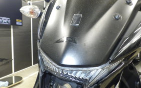 YAMAHA FZ25