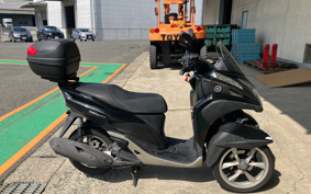 YAMAHA TRICITY 125 SE82J