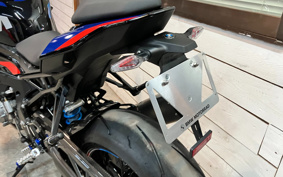 BMW M1000R 2024 0E81