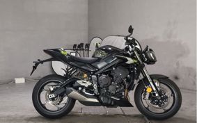 TRIUMPH STREET TRIPLE RS 2024 HDA614