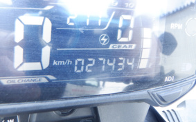 SUZUKI STROM 250 DS11A