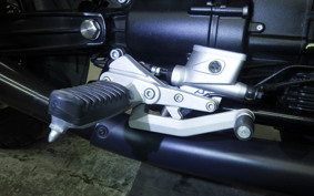 MOTO GUZZI V7ストーン 2023
