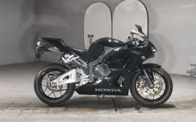 HONDA CBR600RR PC40