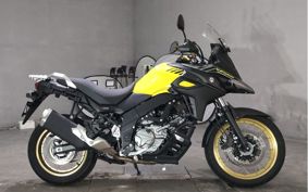 SUZUKI DL650 ( V-Strom 650 ) 2018 C733A