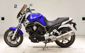 YAMAHA BT1100 2002