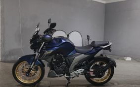 YAMAHA FZS25 RG69