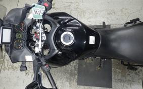 SUZUKI Vｽﾄﾛｰﾑ650 2010
